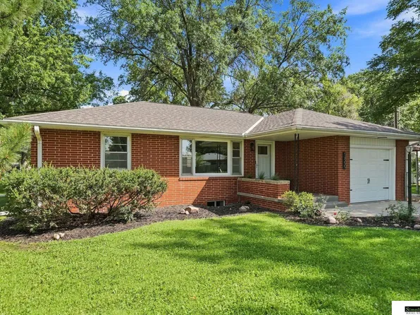 5800 Normal Blvd, Lincoln, NE 68506