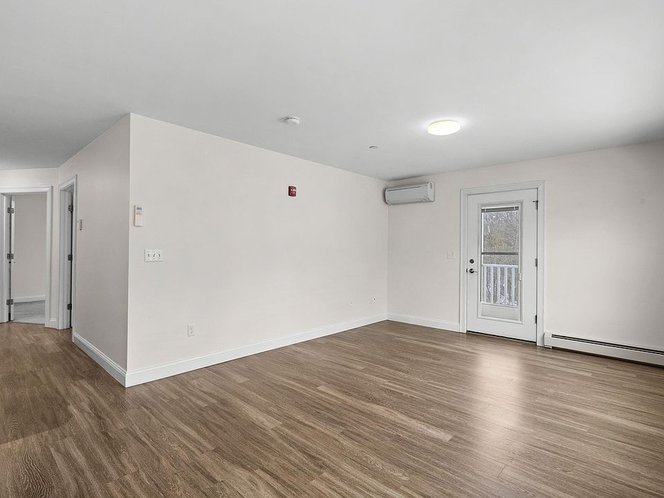 Carrier Woods Apartments 2 Carrier Woods Rd Scarborough ME Zillow