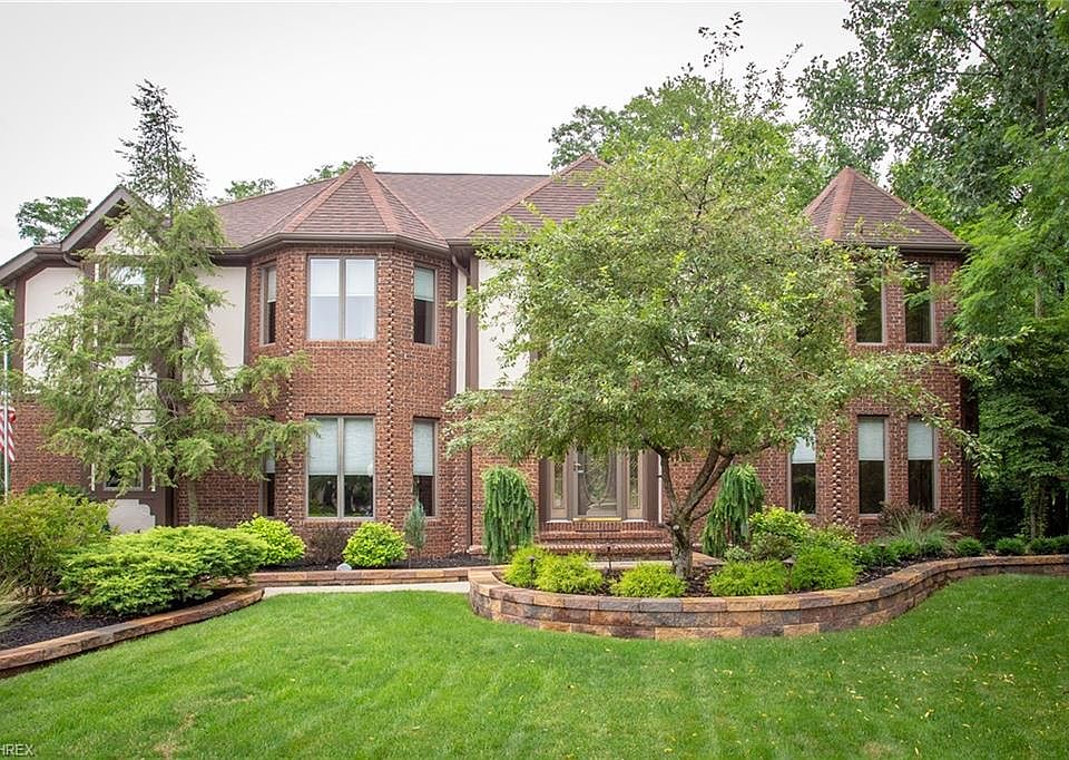 1st image of 14450 Regency Dr