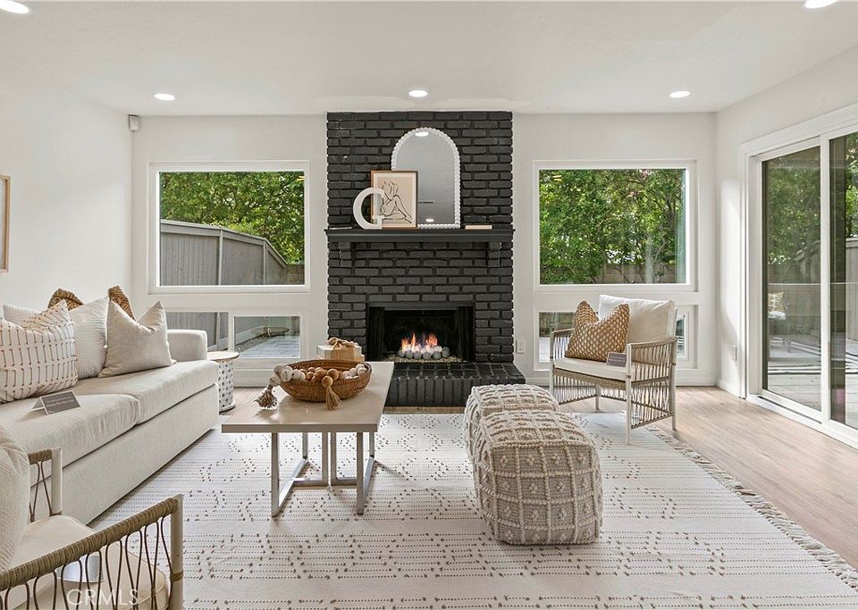 1st image of 150 S Stonebrook Dr #2