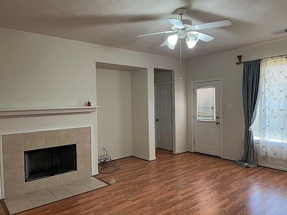 5th image of 11927 Piney Bend Dr