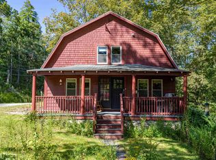 127 Newmarket Rd, Durham, NH 03824