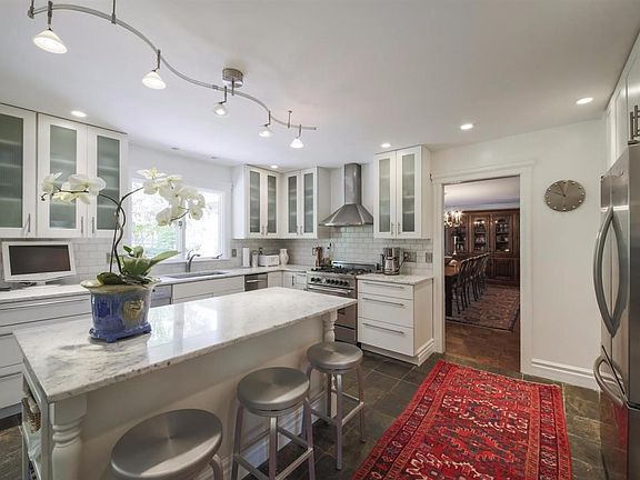 5th image of 3485 Robinwood Dr