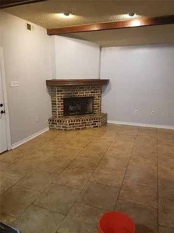 308 Camelia Ave — Photo 4
