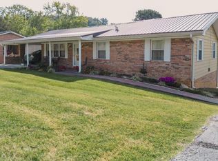 1904 Old Tusculum Rd, Greeneville, TN 37745