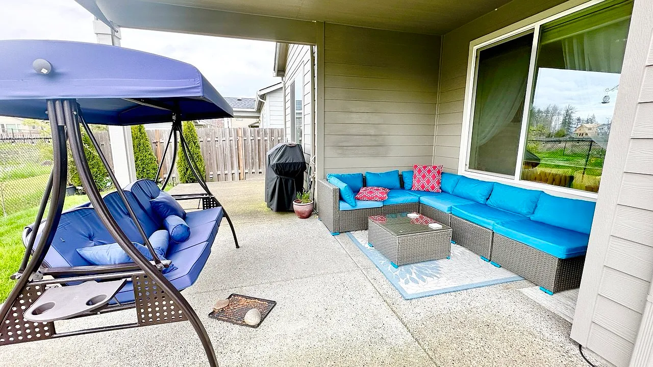 3 bed, 1800 sqft, $900 — Photo 4