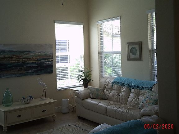 5th image of 5176 Salerno St