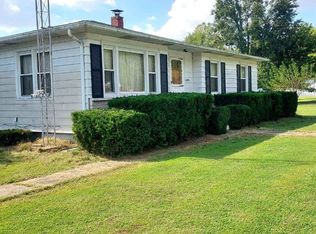 12459 N 1800th Blvd, Mount Carmel, IL 62863