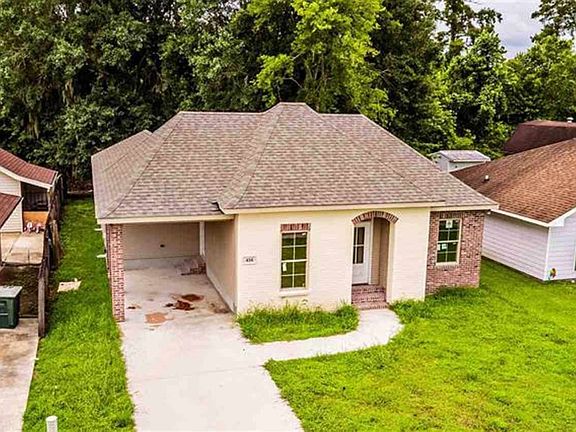 2nd image of 434 Tanglewood Dr
