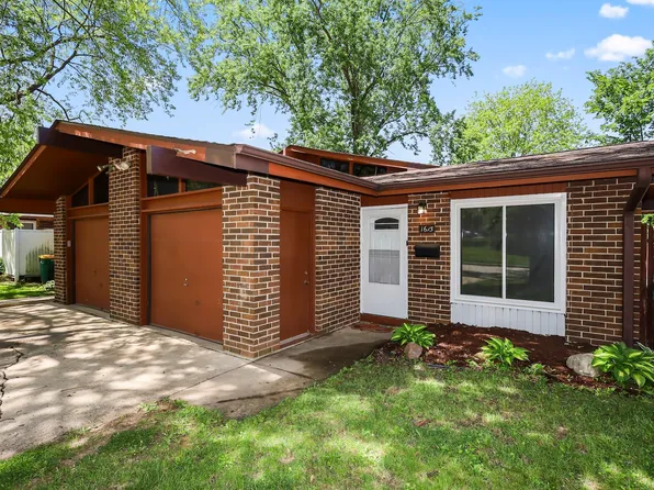 1613 Mary Ann Ln, Lockport, IL 60441