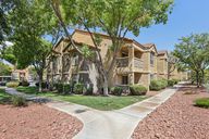 Silverado Ranch Blvd-S0609-001.jpg