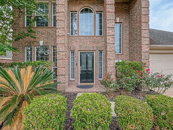 4th image of 14515 Farrawood Dr