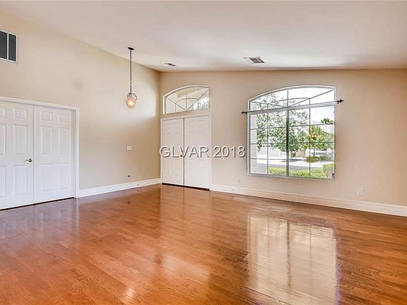 4th image of 5415 Regal Willow Ct