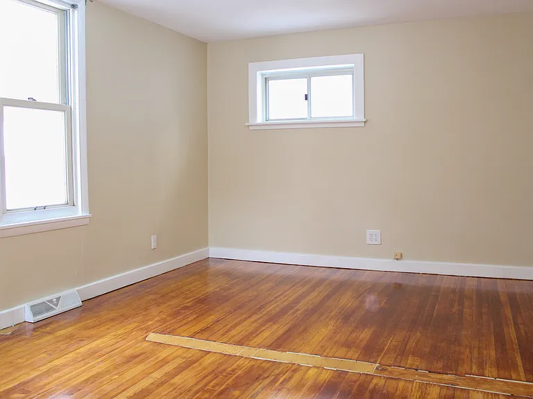 23 Pearl St #1 — Photo 11