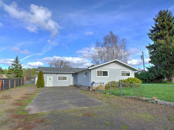 2nd image of 107 Sherwood Ln