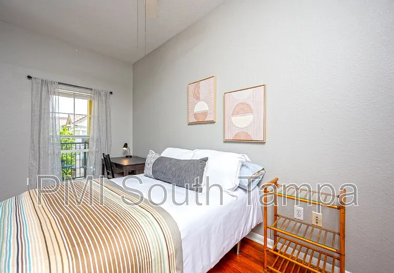 2421 W Horatio St #838 — Photo 18