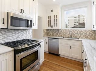 2140 Pacific Ave #402, San Francisco, CA