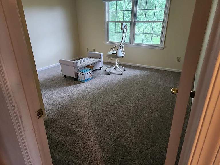 2209 S Pastures Ln — Photo 13