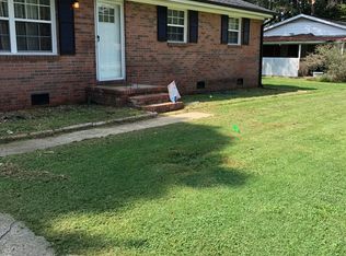 175 Brentwood Dr, Selma, NC 27576