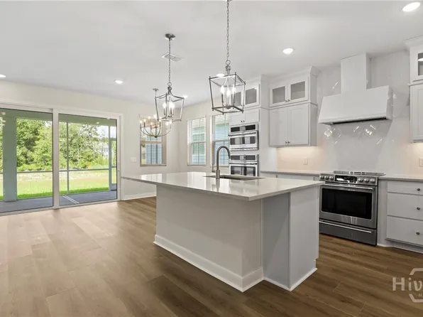 114 Mage Street, Savannah, GA 31302