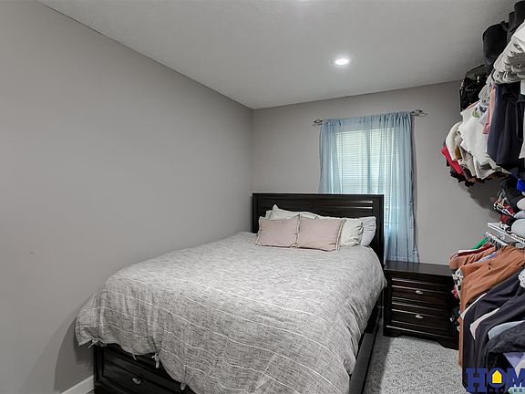 5th image of 612 Wulf Dr