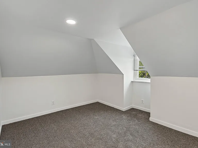 445 E Main St #2 — Photo 14