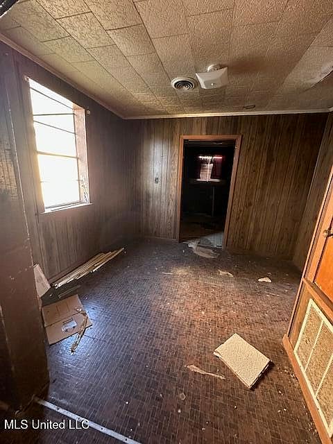 2nd image of 5 Junkin St
