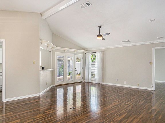 5th image of 1608 Autumn Chase Sq