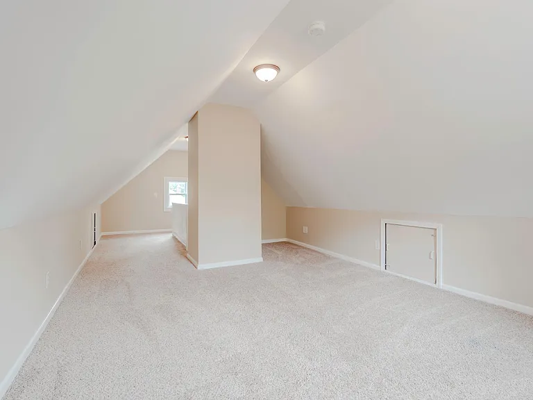 232 Lathrop St — Photo 23