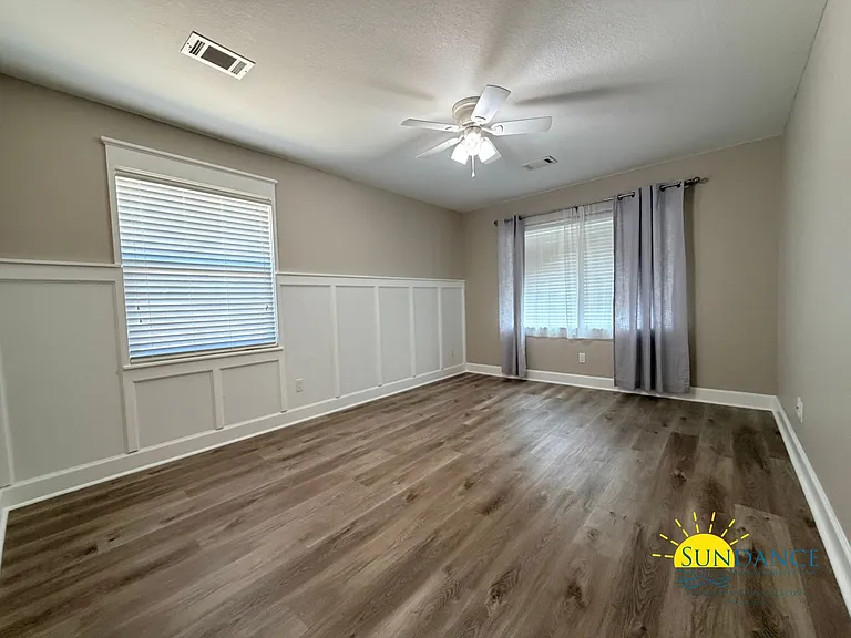 404 Lee Ln — Photo 18