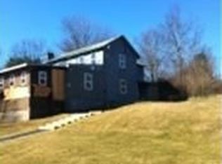 1050 Cherry Lane Rd, East Stroudsburg, PA 18301