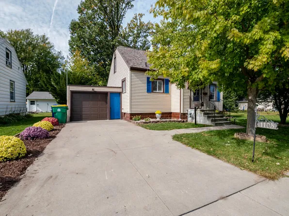 1105 Lincoln St, Green Bay, WI 54303