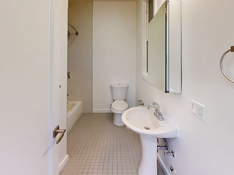 980 Bush St #201 — Photo 12