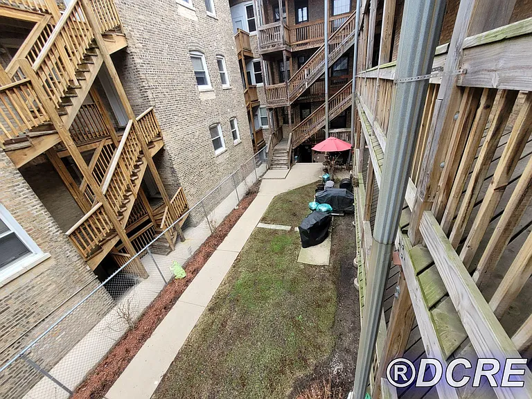 1308 W Farwell Ave #3 — Photo 6