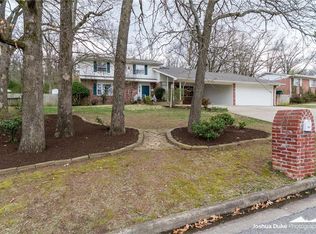 1231 E Hope St, Fayetteville, AR 72701