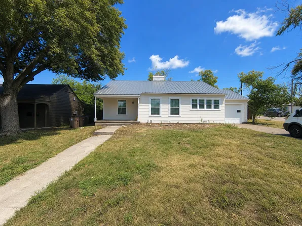 2111 Live Oak St, San Angelo, TX 76901