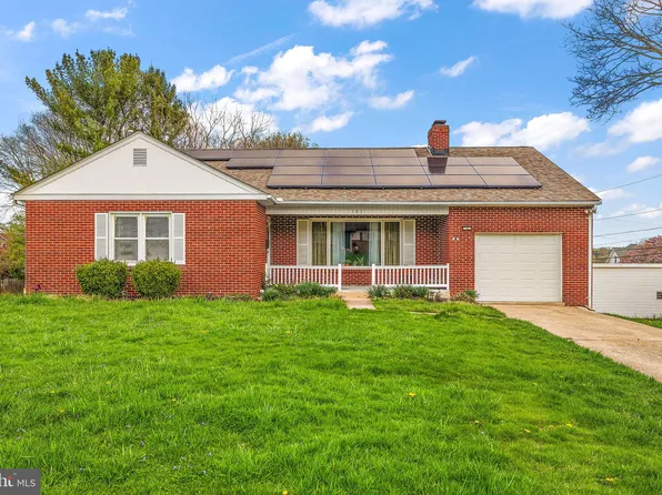 101 W Hillcrest Ave, West Grove, PA 19390