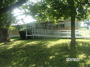 1745 N 3000 East Rd, Sheldon, IL 60966