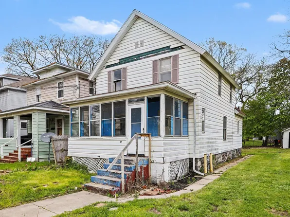 55 McKinley Ave S, Battle Creek, MI 49017