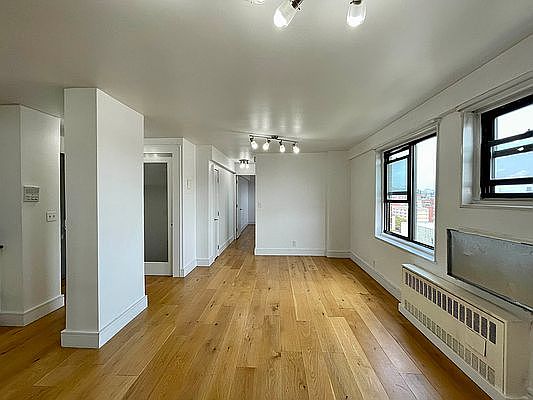 2nd image of 239 E 116th St #11E