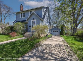 352 University Dr, East Lansing, MI 48823