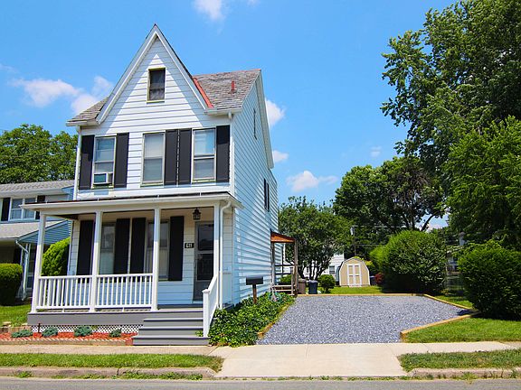 2nd image of 611 Grace Ave