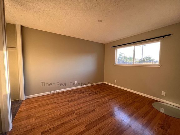 5th image of 4504 Penwith Way