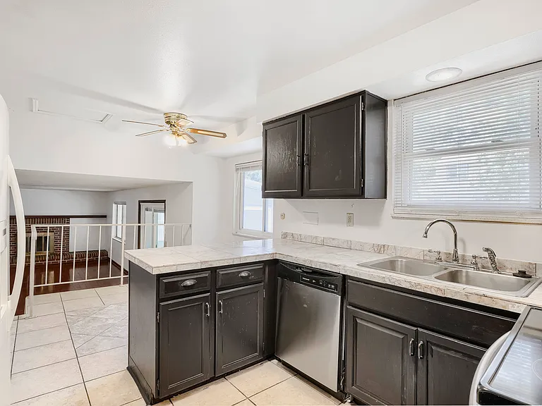 14500 E Evans Pl — Photo 7