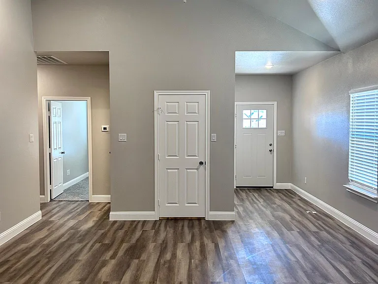 123 Rams Dr — Photo 8