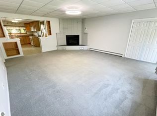 1230 Plainview Ave, Traverse City, MI 49686
