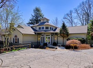 113 Lake Ct, Highlands, NC 28741