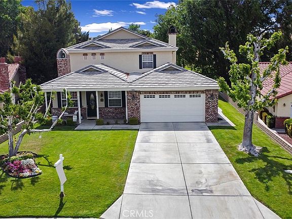 3rd image of 12820 Golf Course Dr