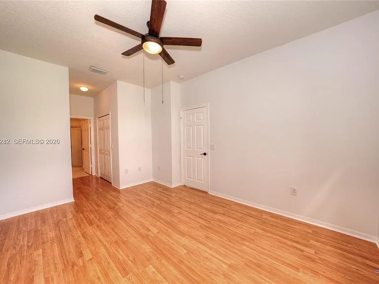 3781 NW Willow Creek Dr — Photo 11