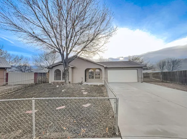 1160 Elm Ct, Los Lunas, NM 87031